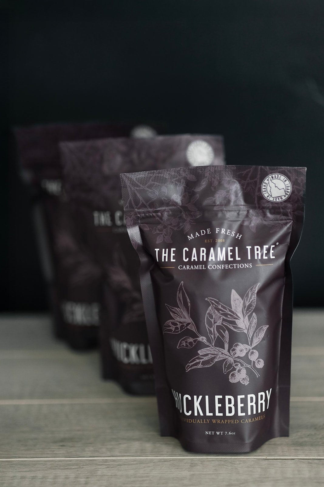 Huckleberry Caramel Pouch 7.6oz - The Caramel Tree